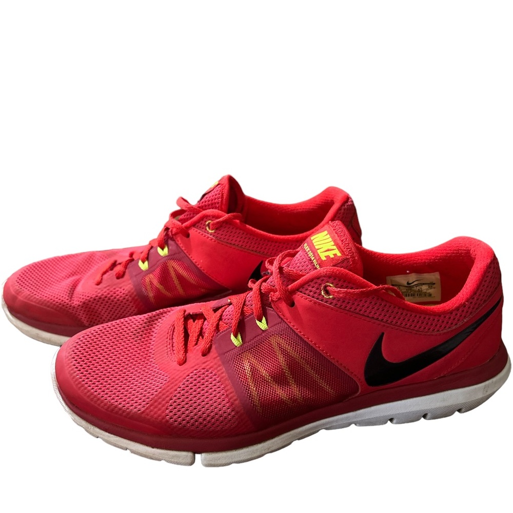 Nike flex runners size 11 women's red
